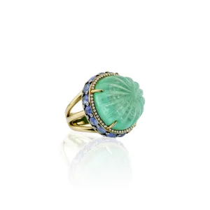 18kt Gold Carved Emerald Ring