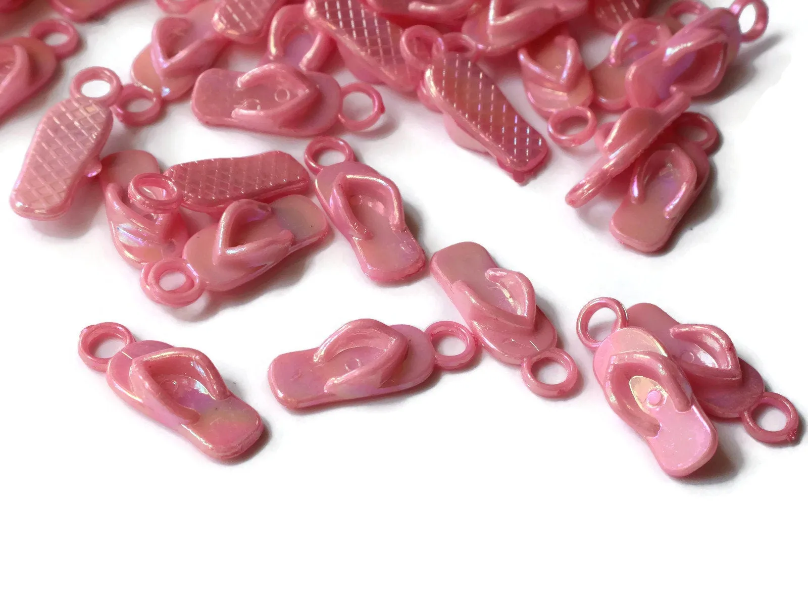 40 22mm Flip Flop Charms Light Pink Sandal Charms Miniature Plastic Shoe Beads