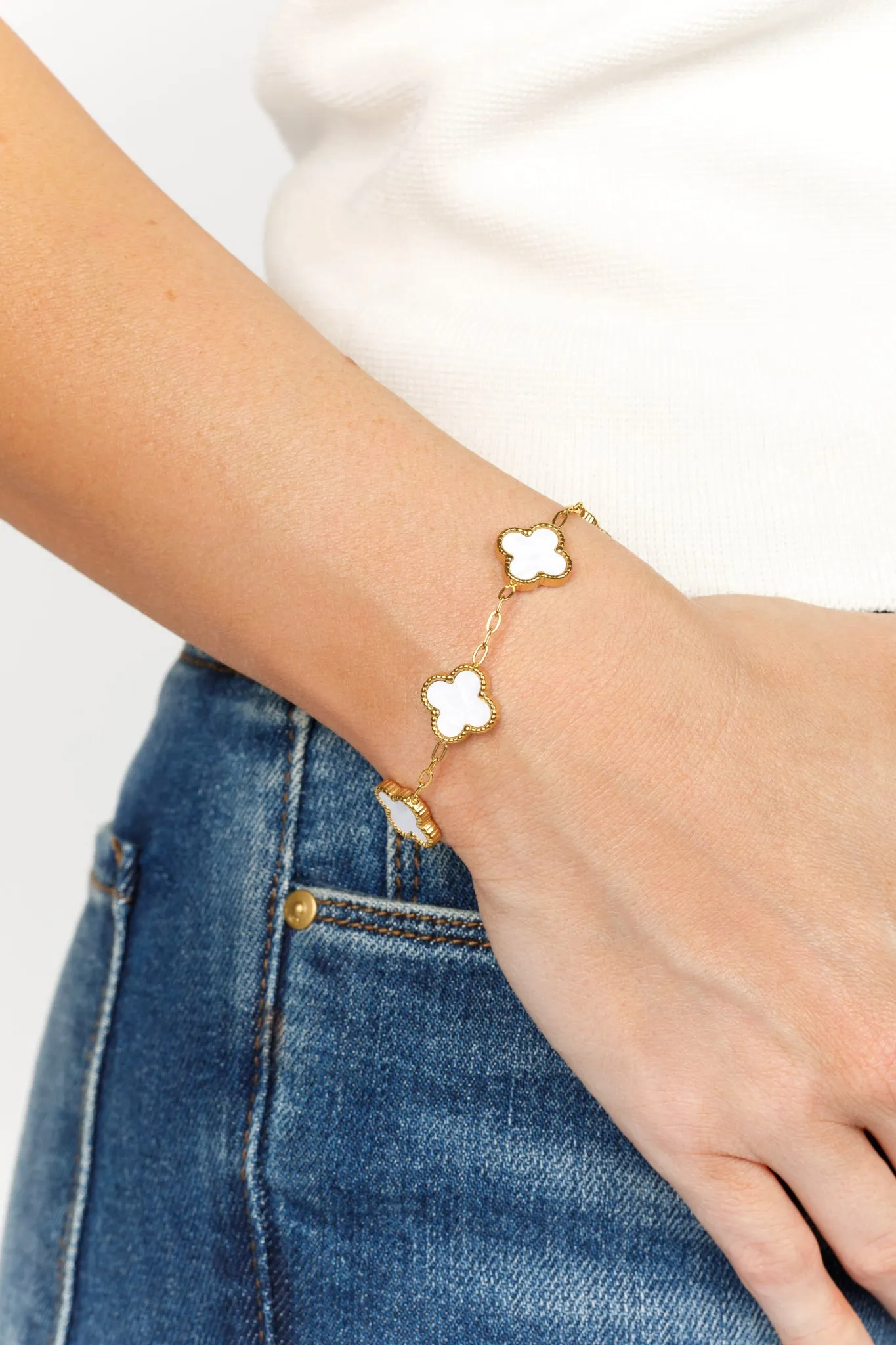 Alora Clover Bracelet- White