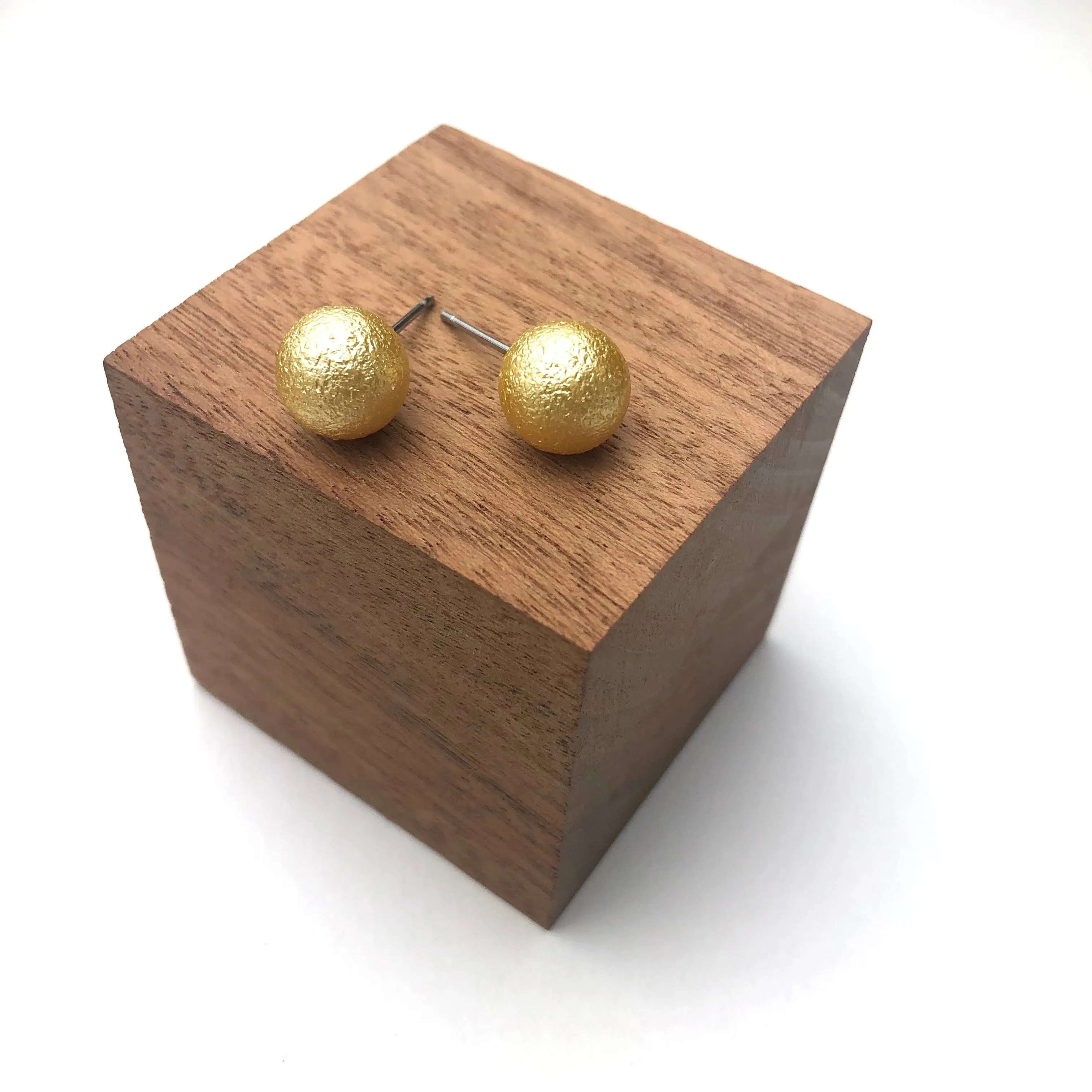 Gold Pitted Lucite Large Ball Stud Earrings