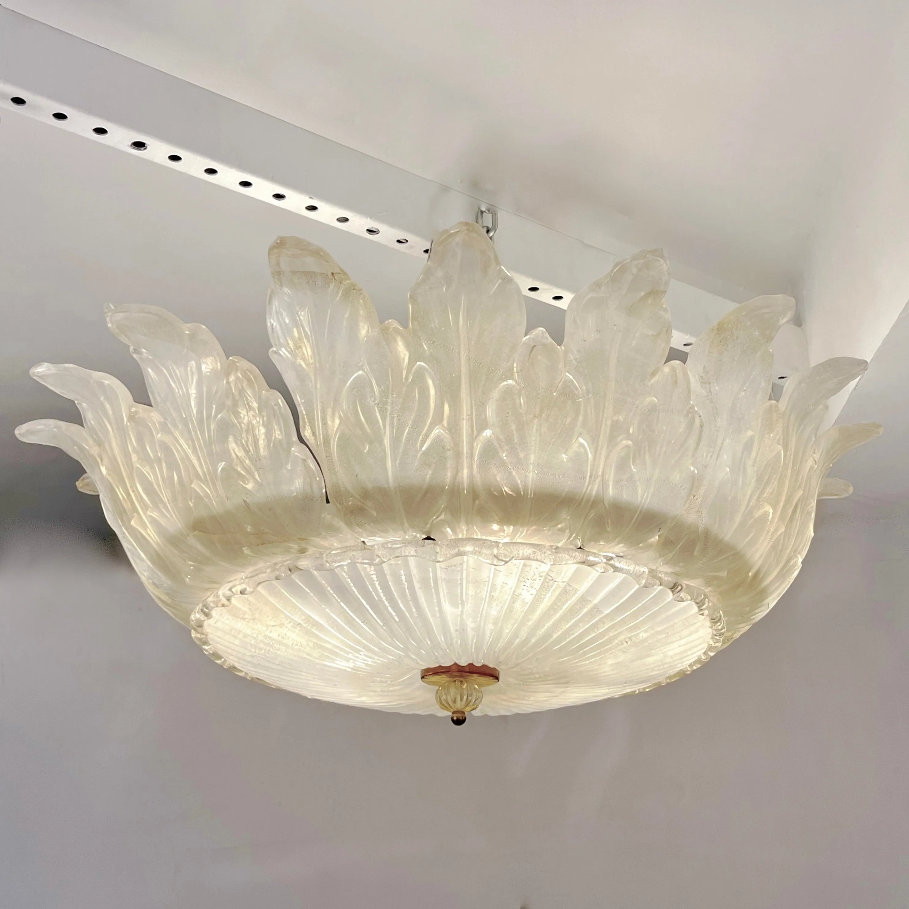 Italian Leaf Decor Pearl White and Gold Murano Glass Flush Mount Chandelier 1980